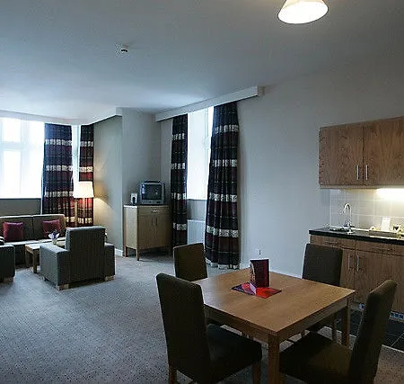 Hotel Clayton & Leisure Club 4*