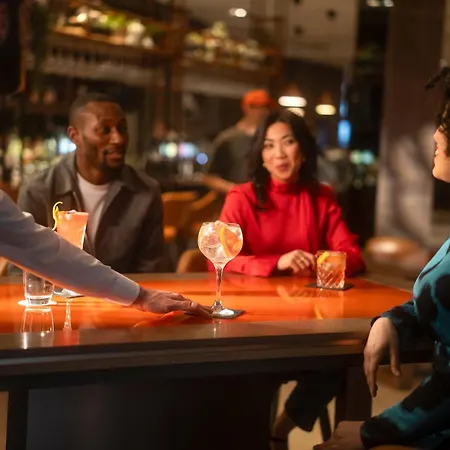 Clayton & Leisure Club 4*