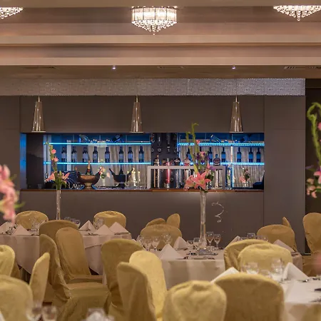 Clayton & Leisure Club Hotel Sligo