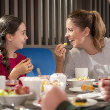 Clayton & Leisure Club