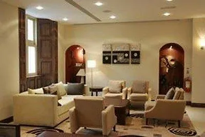 Clayton & Leisure Club Ξενοδοχείο