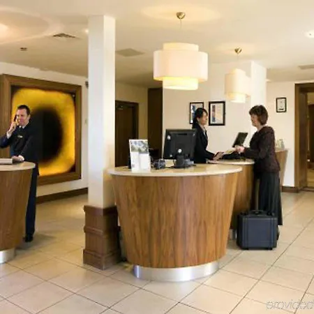 Clayton & Leisure Club מלון סליגו