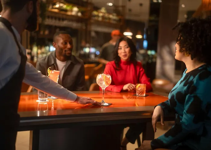 Clayton & Leisure Club 4*