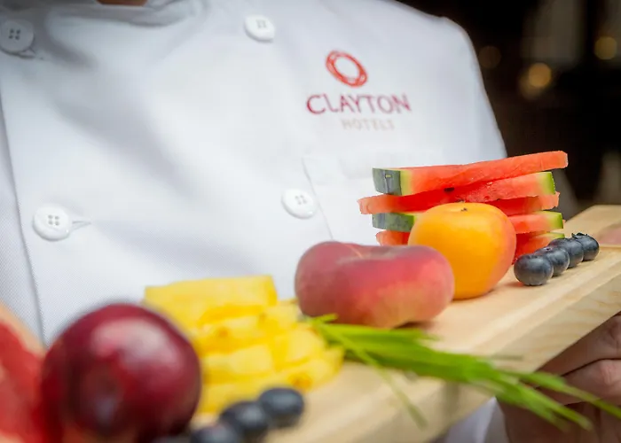 Hotel Clayton & Leisure Club 4*