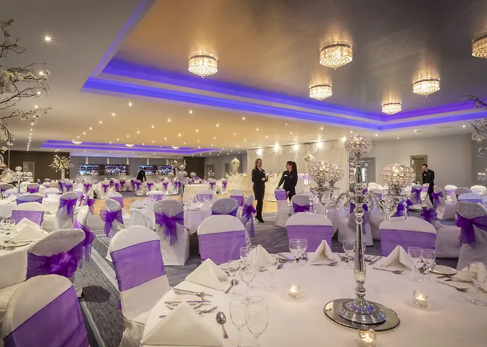 Clayton & Leisure Club Hotel